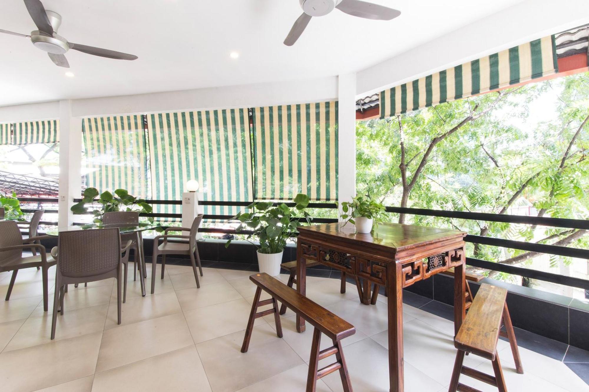 Lodge Paradize Hotel Kuala Lumpur Exteriör bild
